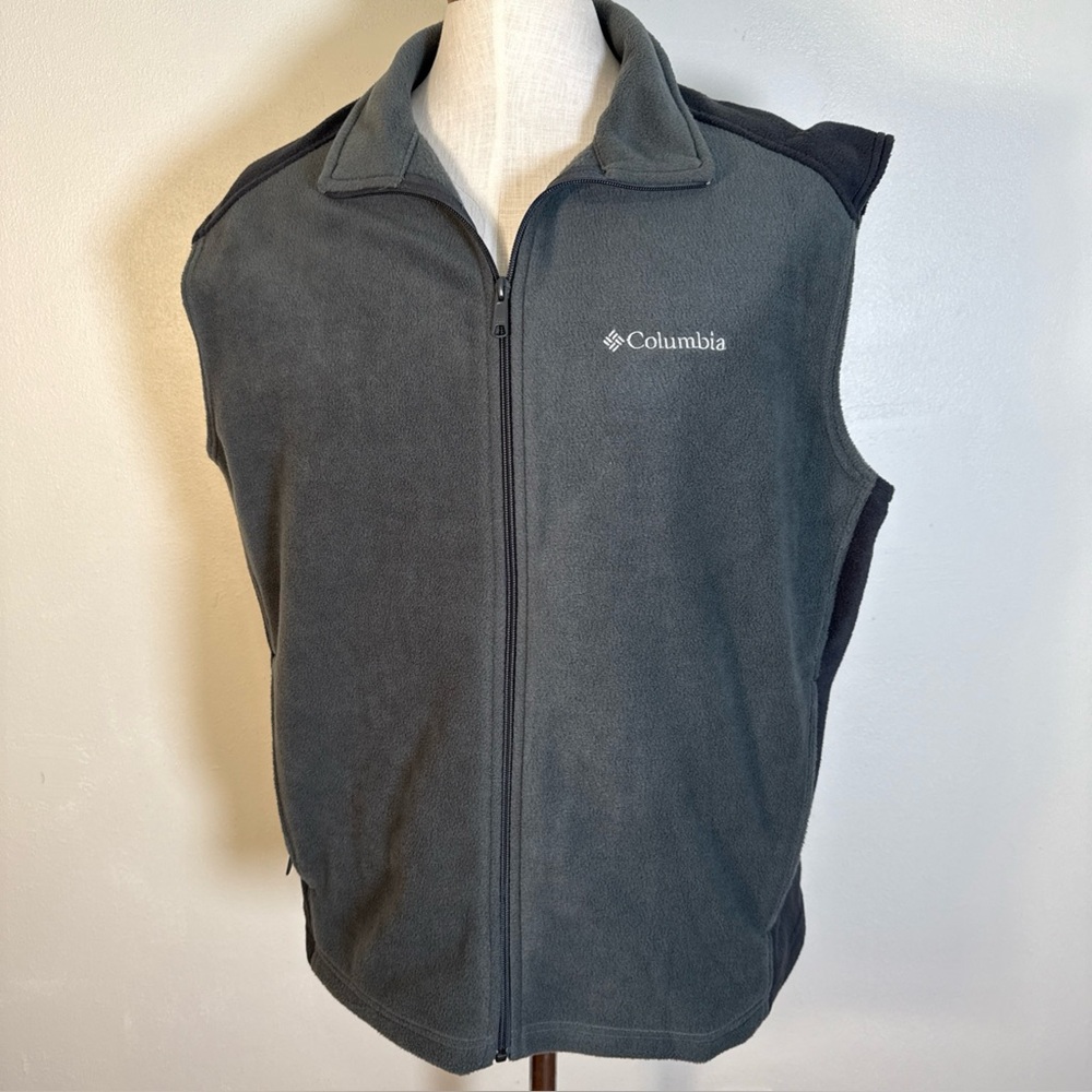 Columbia Mens XL Fleece Full Zip Vest Pockets Sleeveless Black Grey Colorblock